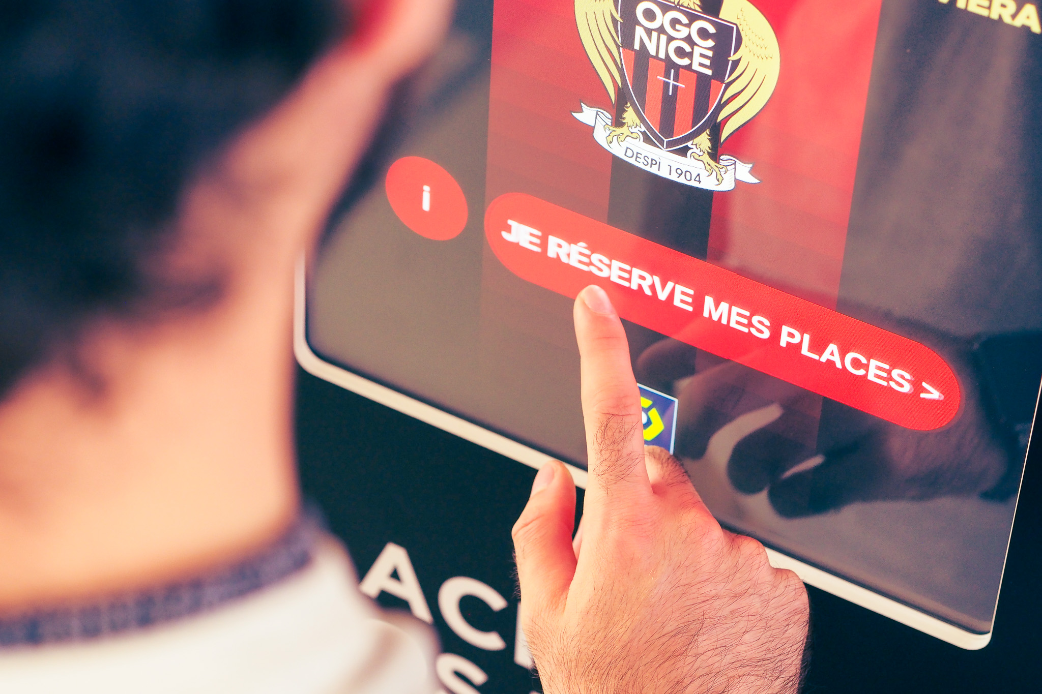 Interface ludique de notre point de vente officiel de places pour l’OGC Nice Interface ludique de notre point de vente officiel de places pour l’OGC Nice
